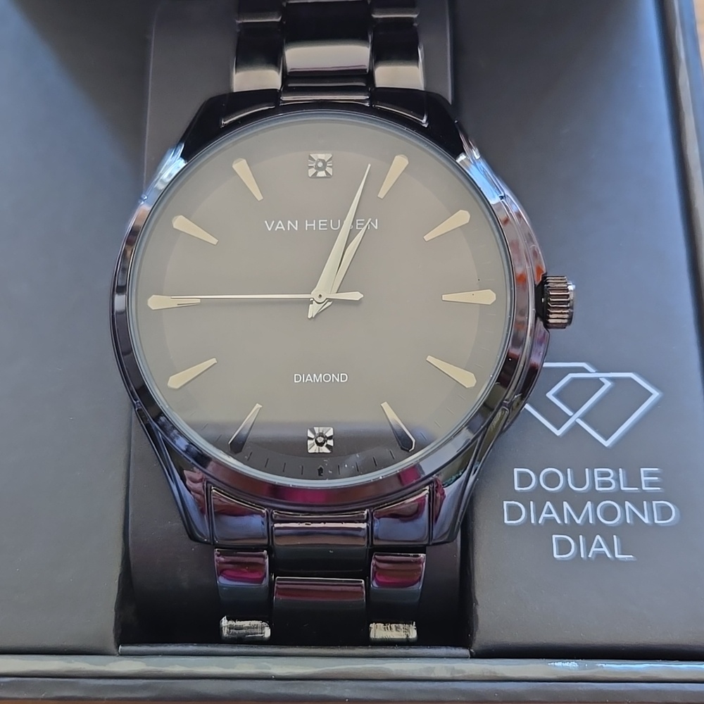 Van Heusen Black Bracelet Watch with Minimal Dial